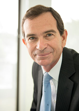 ABOUT_US_TEAM_DR_HAYWOOD